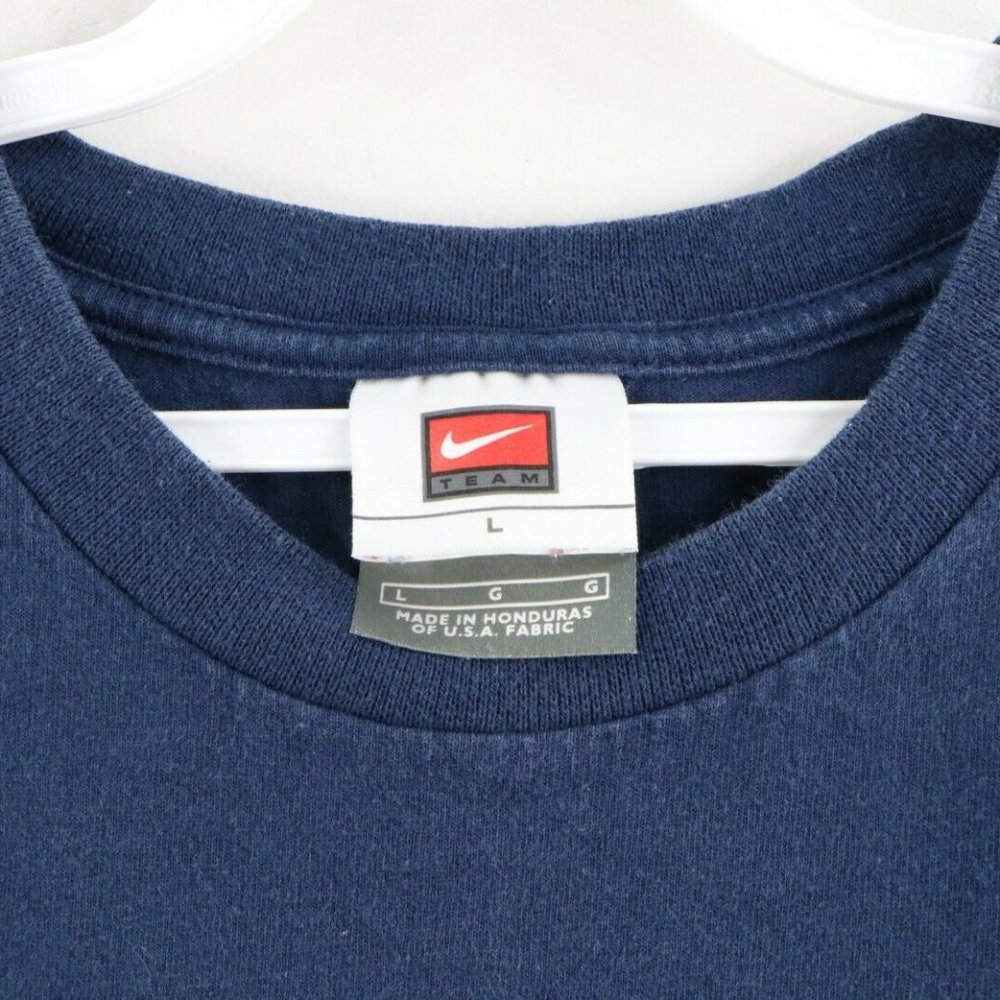 Vtg Nike Travis Scott University Of Michigan Shirt - image 4